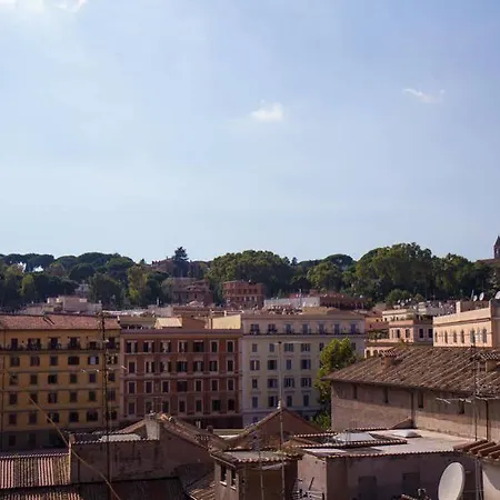 Relais Trastevere Bed & Breakfast 3*