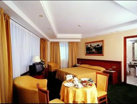 Clelia Palace 3* Rom