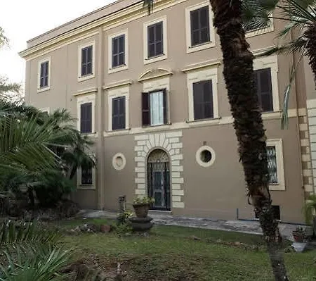 Hotell Angelina 3*