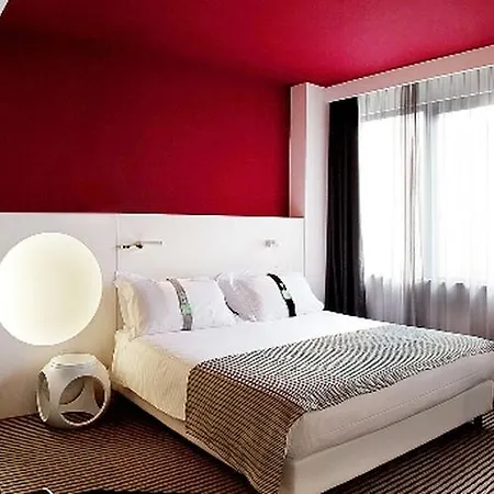 The Caesar Hotel 4*