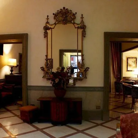 Hotel Grand Olympic Aurum 4*