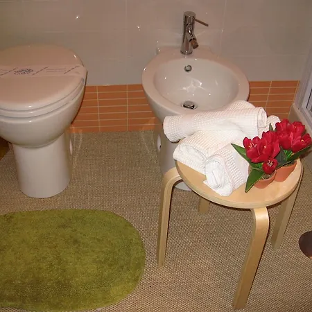 Bed & Breakfast Hold - Luxury 2*