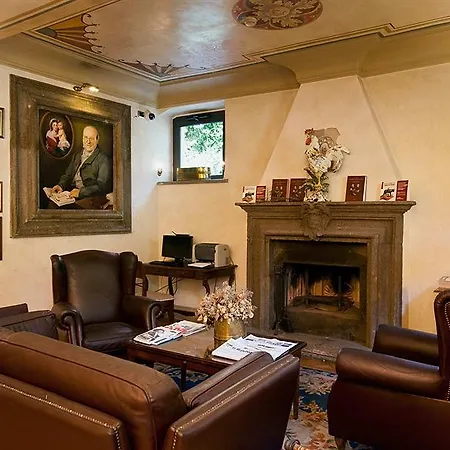 Aventino 3* Rome