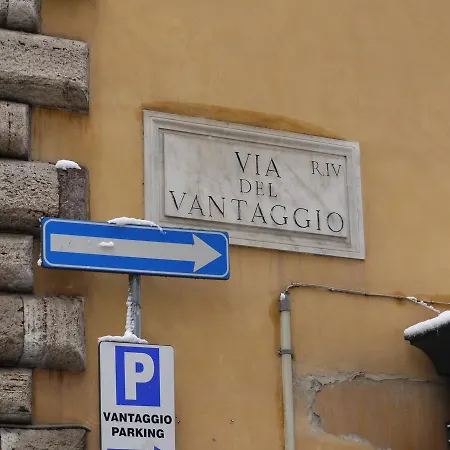 Maison Vantaggio Guest house Rome