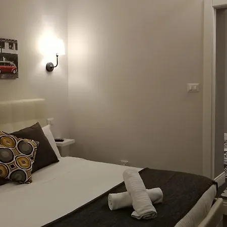 Relais Arco Della Pace Pensionat 2*