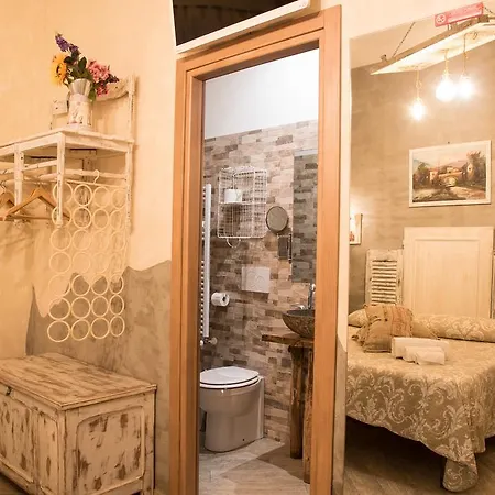 Mancini Shabby House 3*