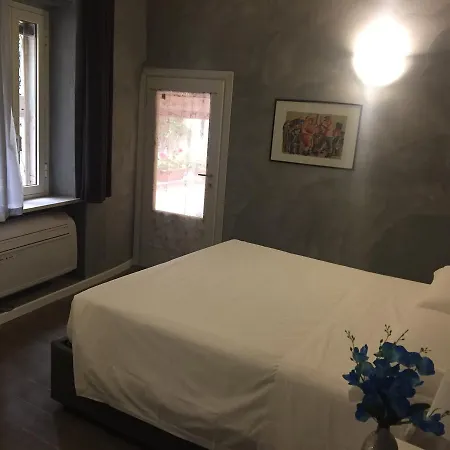 Domizia Floor Rome