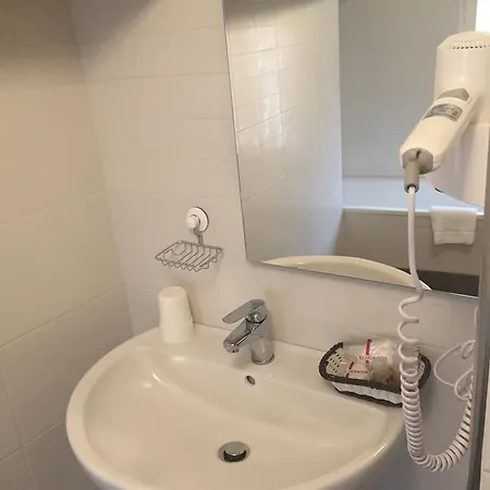 Domizia Floor Guest house