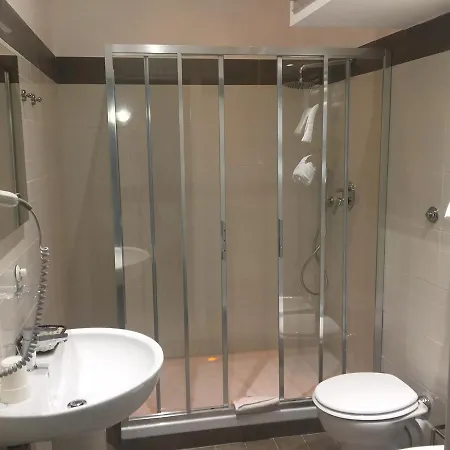 Guest house Domizia Floor 3*