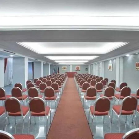 Hotel Quality Rouge Et Noir