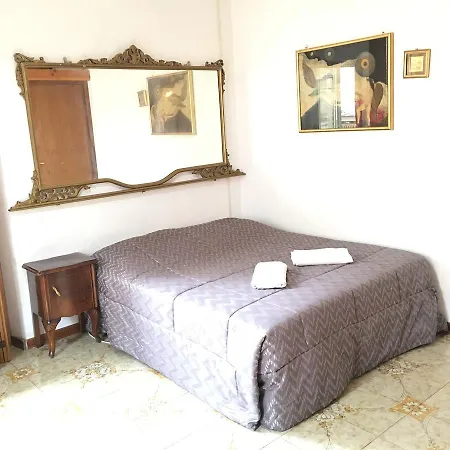 Hostel Afiya Rome
