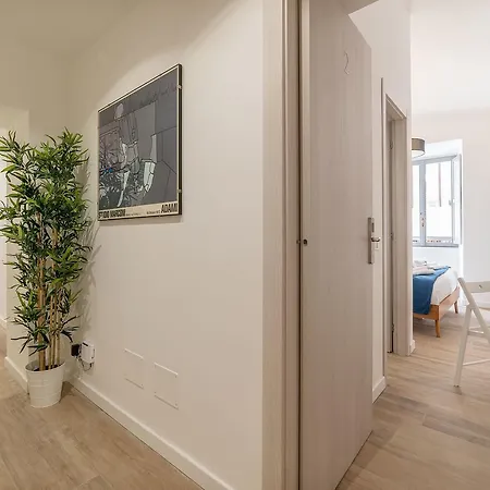 Station House 3*