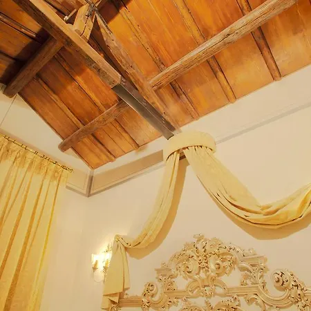 Aventino 3* Rome