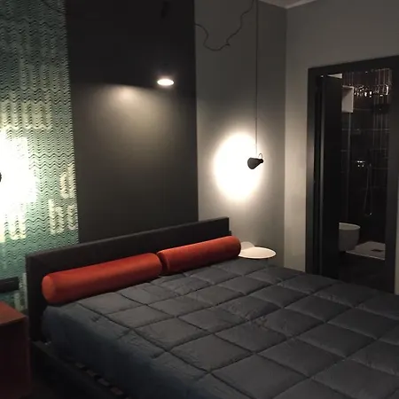 Tiburtina Suites,