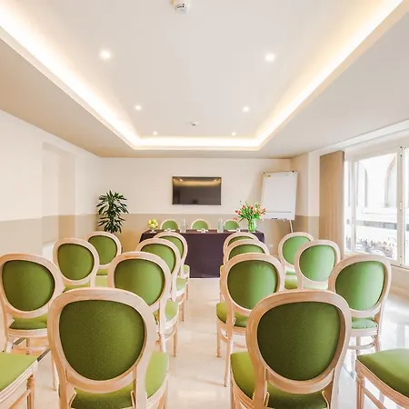 Raeli Siracusa 3* Рим