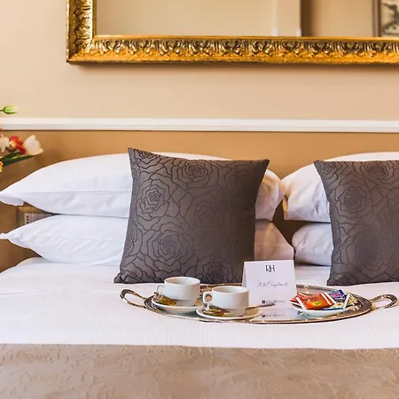 Hotel Raeli Lux 4*