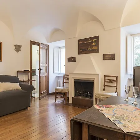 Apartment Navona Art