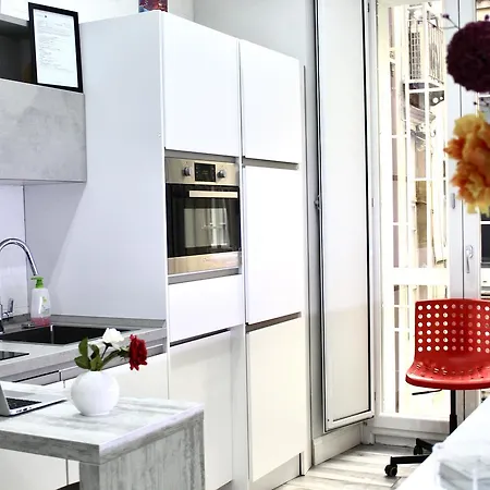 Domus Tacito Luxury Bed & Breakfast Rome