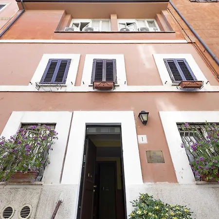 Monti - Guest house 2*