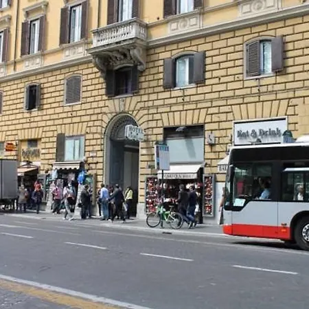 Piccolo Fiore * Rome