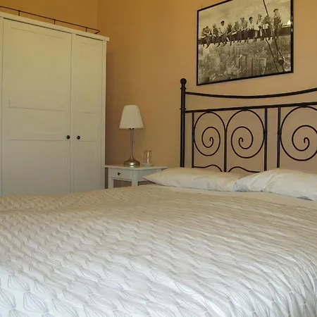 Santa Croce Bed & Breakfast Rome