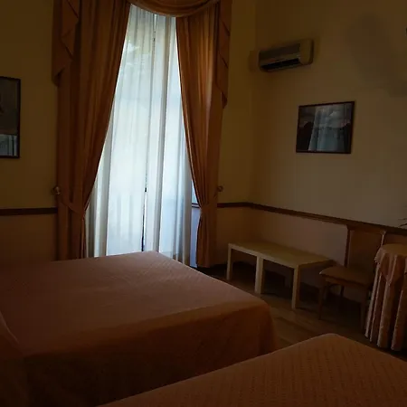 Green Hotel Hotel
