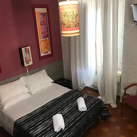 Roma Room Hotel Hotel