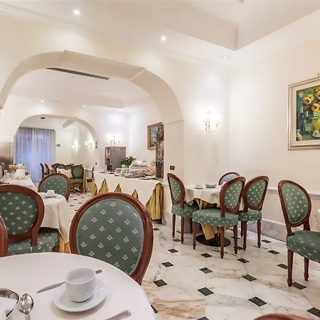 Raeli Archimede Hotel 4*