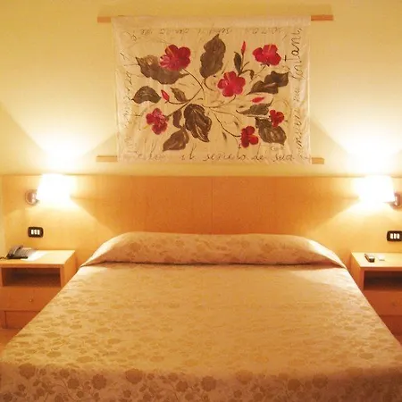 Otel Aphrodite 4*