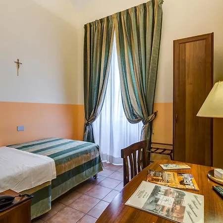 Domus Carmelitana 3* Rom
