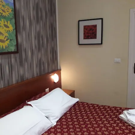 Hotel Mimosa Pantheon *