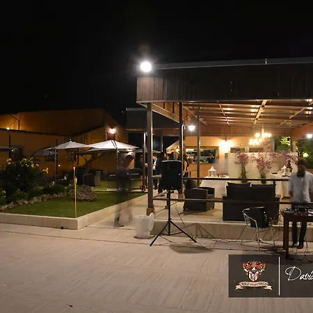 Casale Certosa 3*