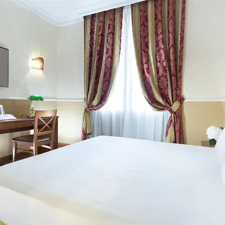 Milton Hotel 4*