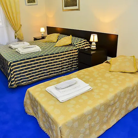 Bed & Breakfast Kambal Relais 2*