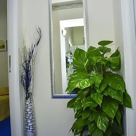 Kambal Relais Rome