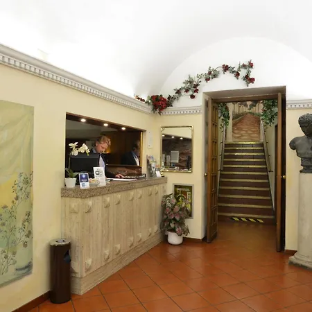 Hotel Tirreno 3*