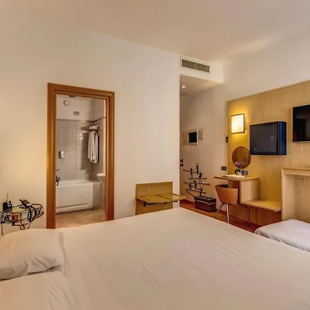 Hotel Franklin Feel The Sound 3*