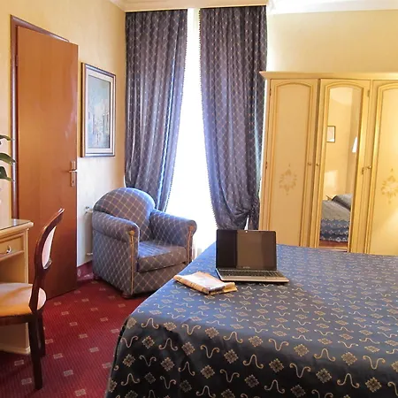 Siviglia Hotel 3*