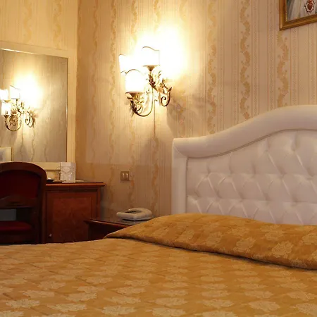 Hotel Eliseo 4*
