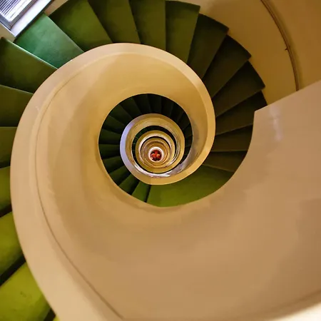 Hotel Albani