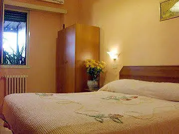 Hotel Domus Mea