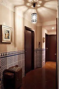 Picasso Hotel *