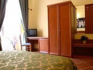 Guest house Discover 2*
