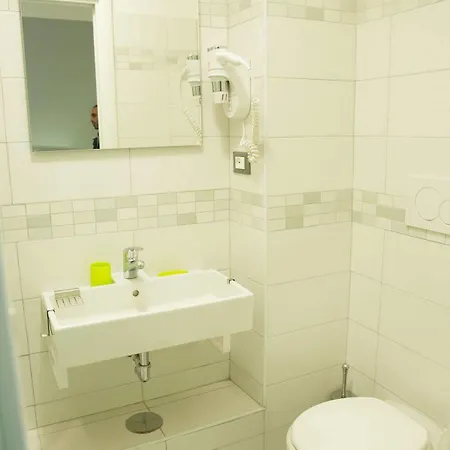 Guest house Oasi 3*