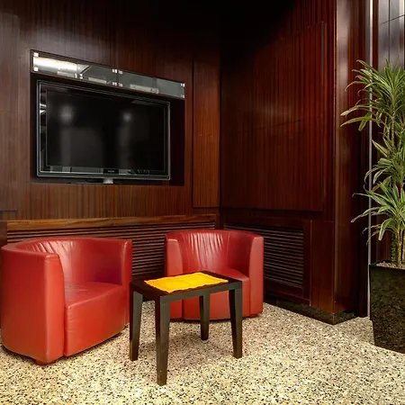 Genova Hotel 4*