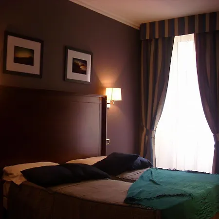 Taormina Hotel 2*