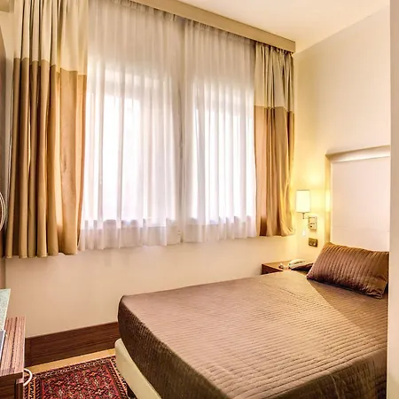 Otel The