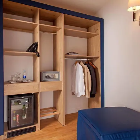 Floris Hotel Rome
