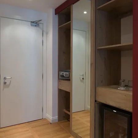 Floris 3* Rome