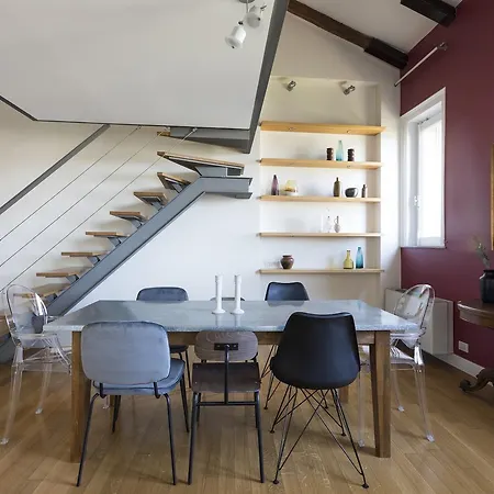Apartahotel Six-bedroom On Lungotevere Degli Altoviti Apt 19